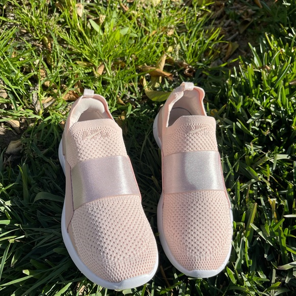 APL Athletic Propulsion Labs APL Lululemon womens size 5 - Picture 6 of 14